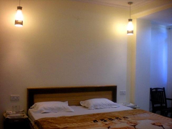 Hotel Ganesha Inn Tapovan Chambre photo