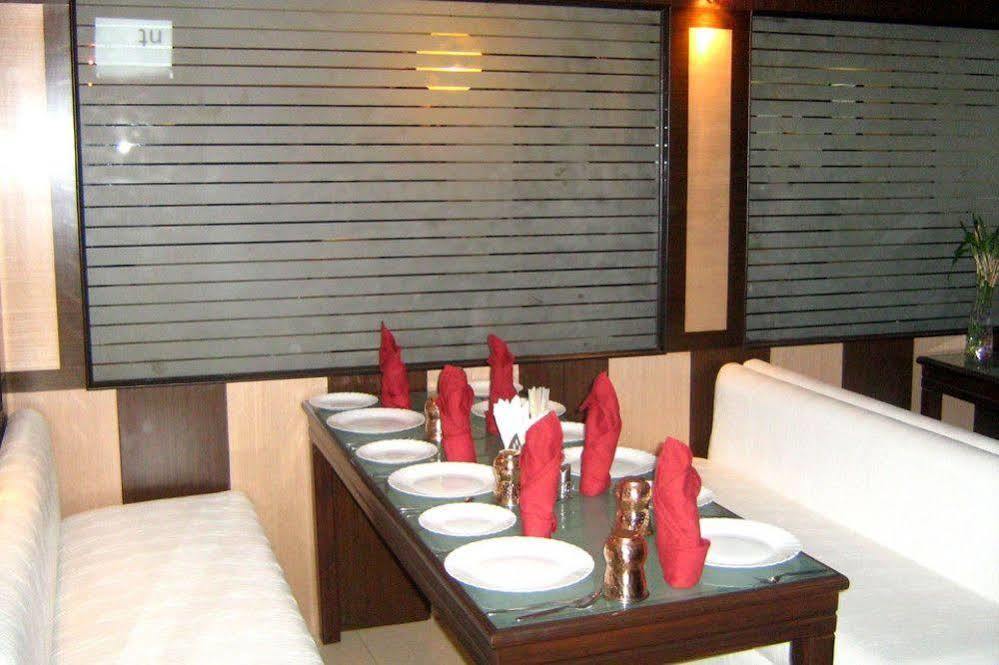Hotel Ganesha Inn Tapovan Extérieur photo